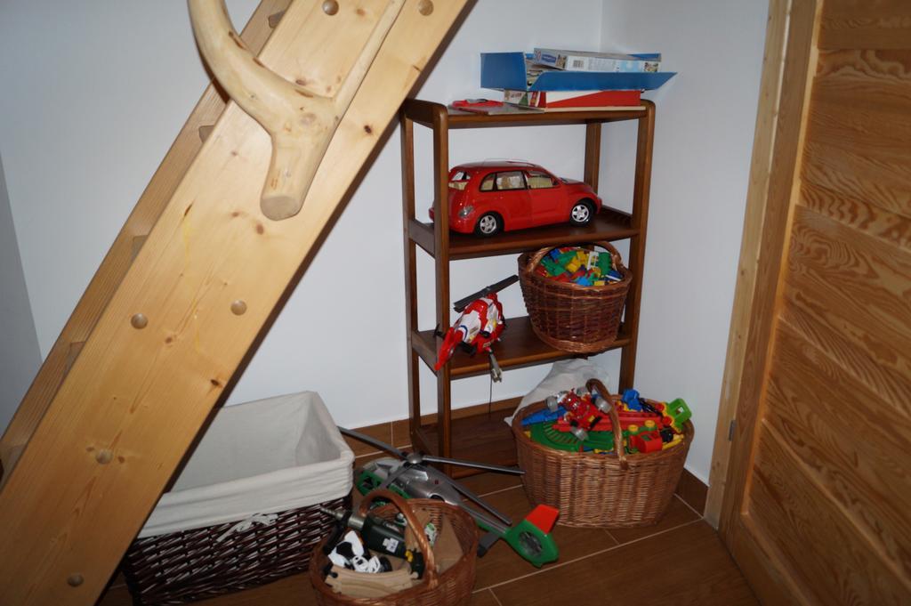 Apartamenty I Pokoje Rodzinne Czarna Góra 外观 照片
