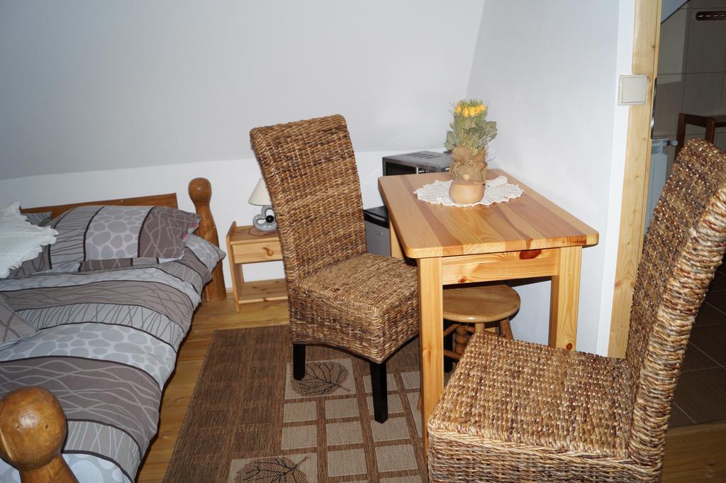Apartamenty I Pokoje Rodzinne Czarna Góra 外观 照片